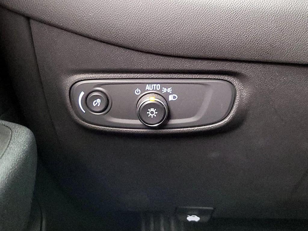 used 2022 Chevrolet Equinox car, priced at $24,998