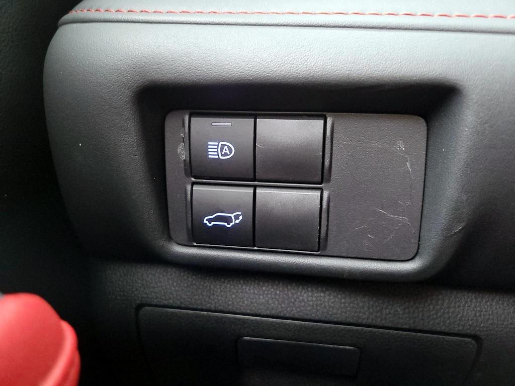 used 2022 Toyota Highlander car, priced at $39,998