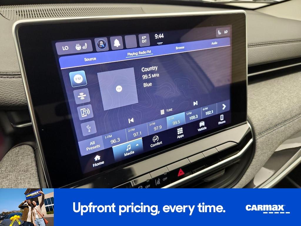 used 2022 Jeep Compass car, priced at $23,998