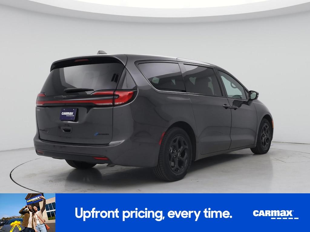 used 2022 Chrysler Pacifica Hybrid car, priced at $30,998