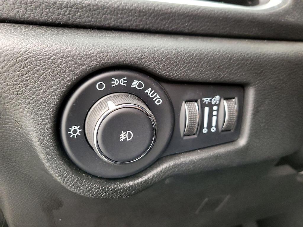 used 2022 Chrysler Pacifica Hybrid car, priced at $30,998
