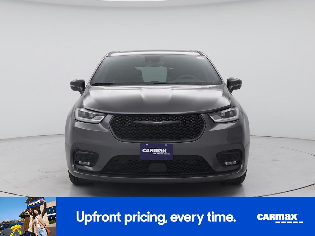 used 2022 Chrysler Pacifica Hybrid car, priced at $30,998