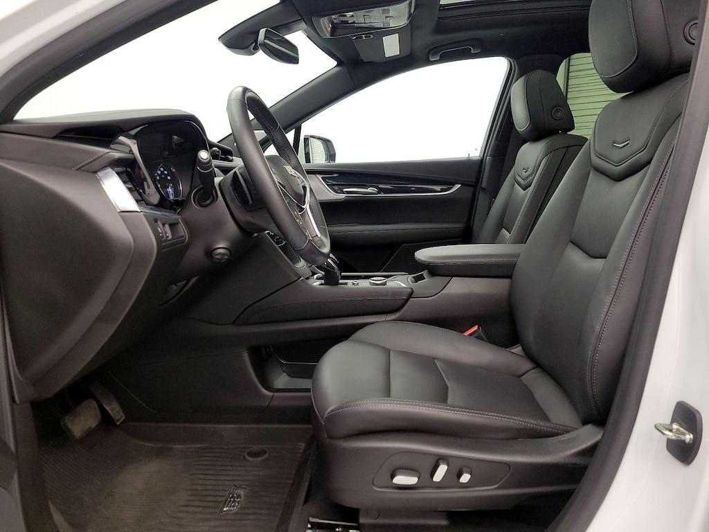 used 2023 Cadillac XT5 car, priced at $29,998