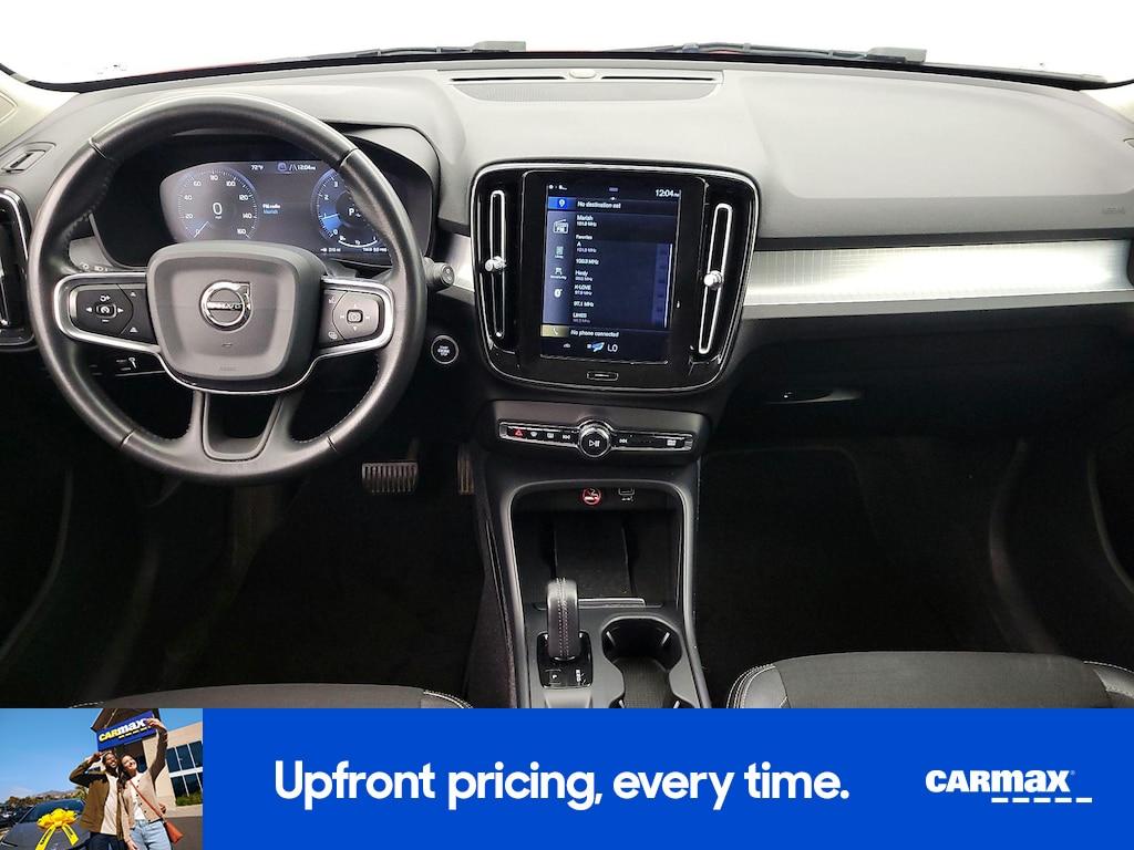 used 2020 Volvo XC40 car, priced at $20,998