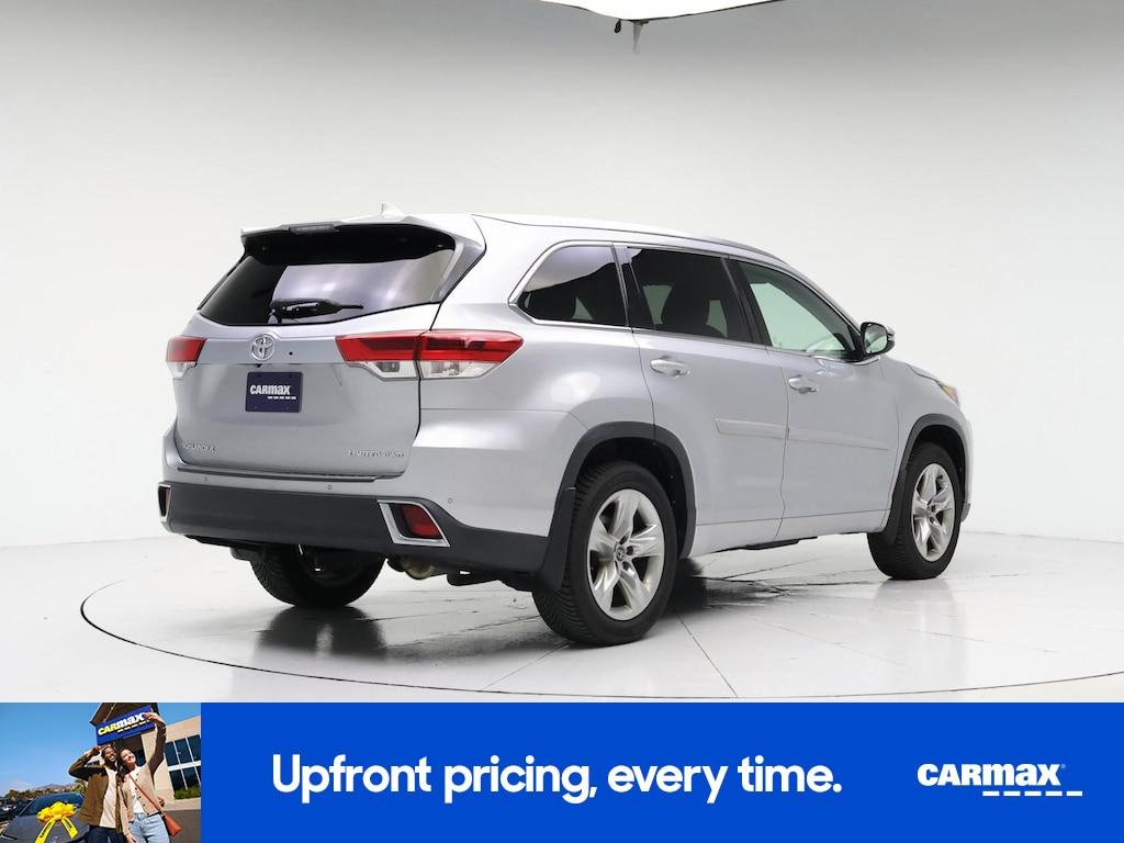 used 2018 Toyota Highlander car, priced at $25,998