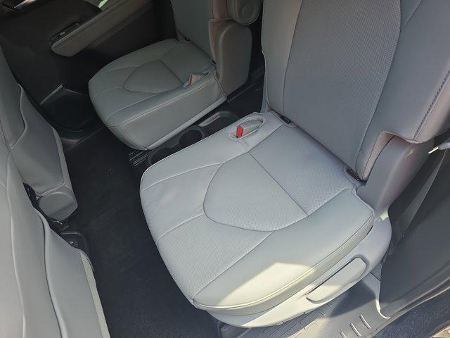 used 2026 Toyota Highlander car, priced at $52,985