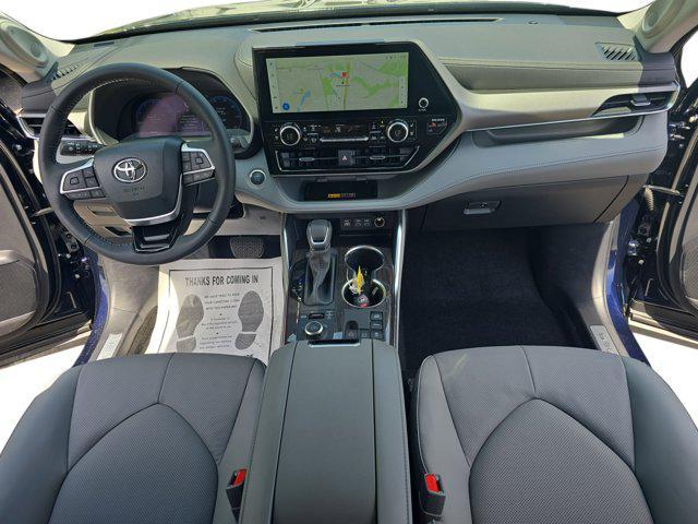 used 2026 Toyota Highlander car, priced at $52,985