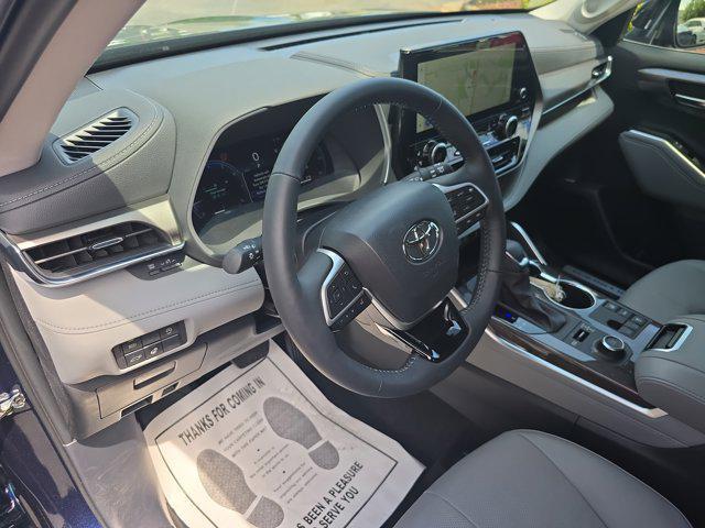 used 2026 Toyota Highlander car, priced at $52,985