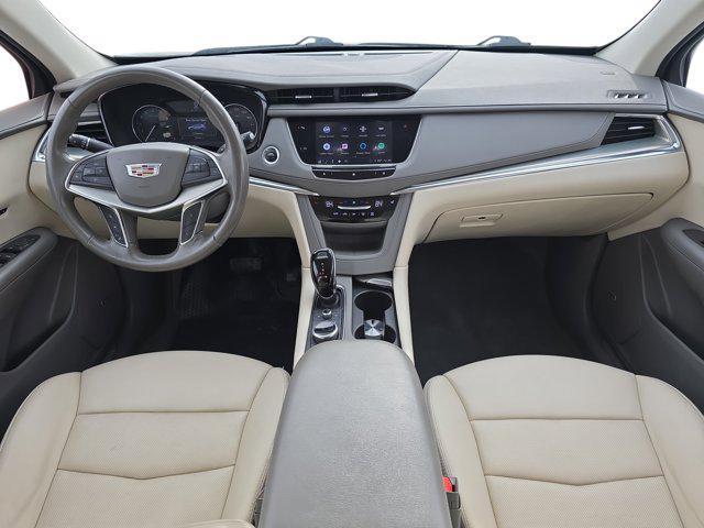 used 2020 Cadillac XT5 car, priced at $20,984