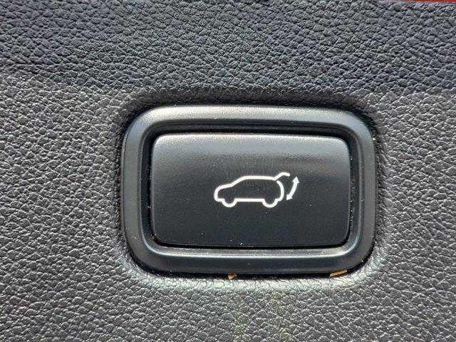 used 2018 Kia Sorento car, priced at $16,621