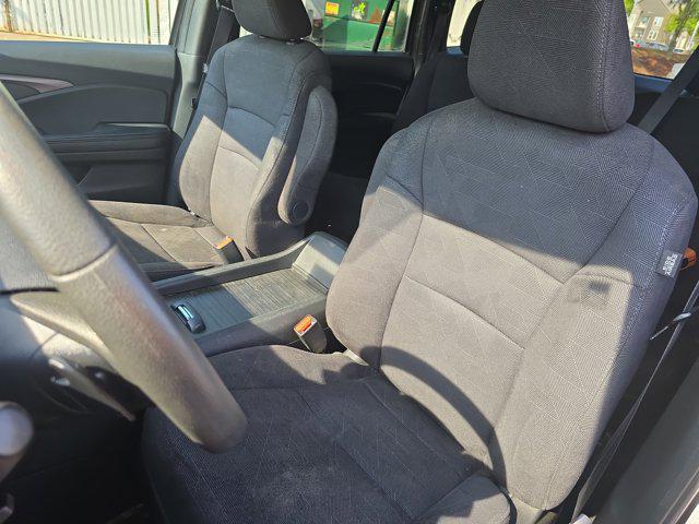 used 2022 Honda Pilot car, priced at $18,985