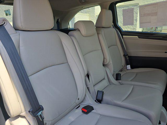 new 2026 Honda Odyssey car, priced at $44,290