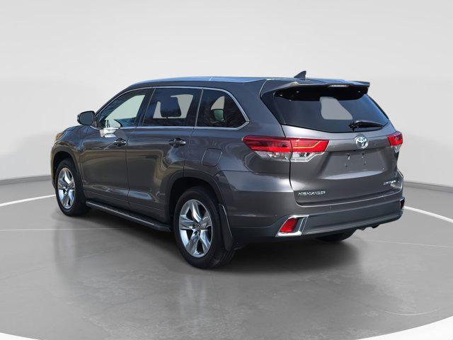 used 2017 Toyota Highlander car, priced at $23,997