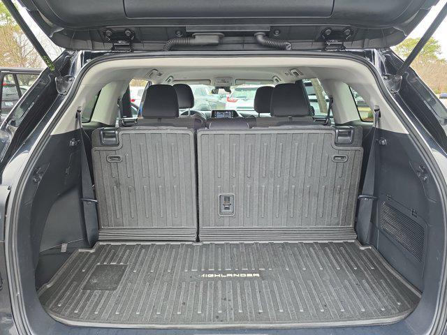 used 2021 Toyota Highlander car, priced at $24,512