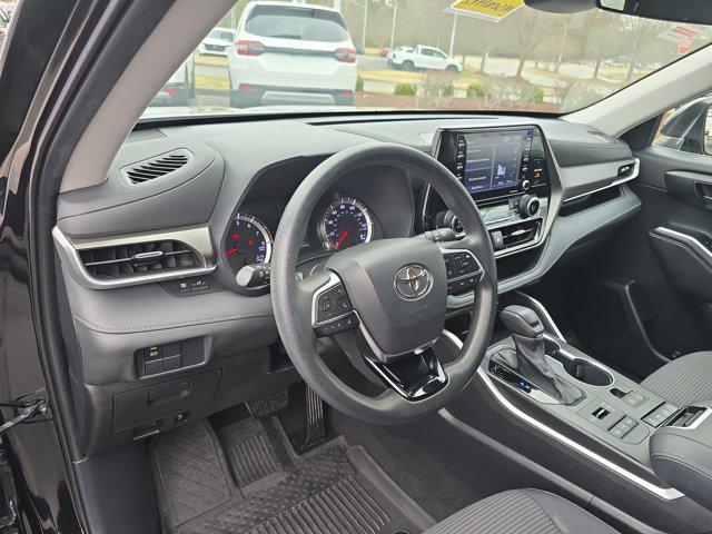 used 2021 Toyota Highlander car, priced at $24,512