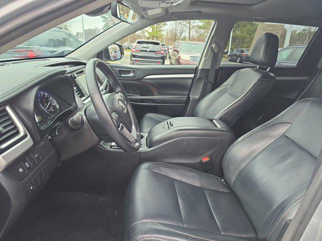 used 2018 Toyota Highlander car, priced at $22,985