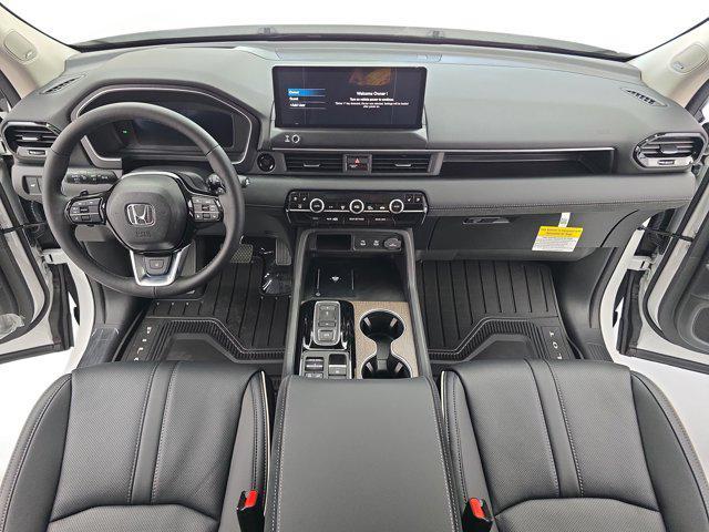 new 2026 Honda Pilot car, priced at $55,445