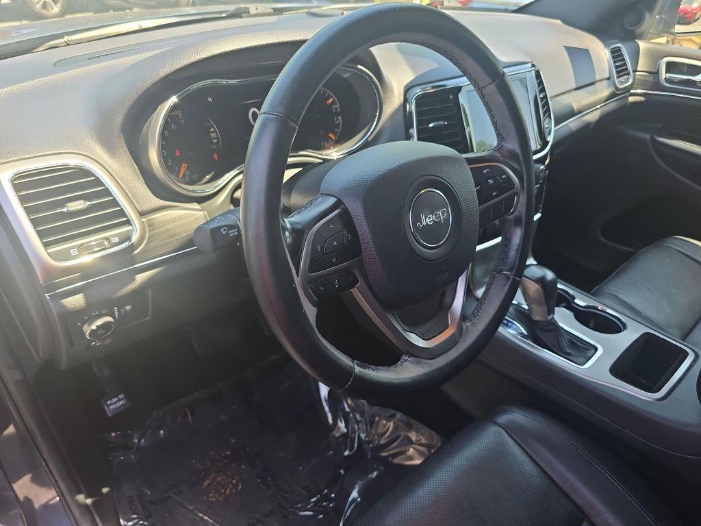 used 2021 Jeep Grand Cherokee car, priced at $23,089