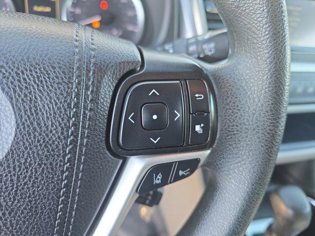 used 2019 Toyota Highlander car, priced at $16,854