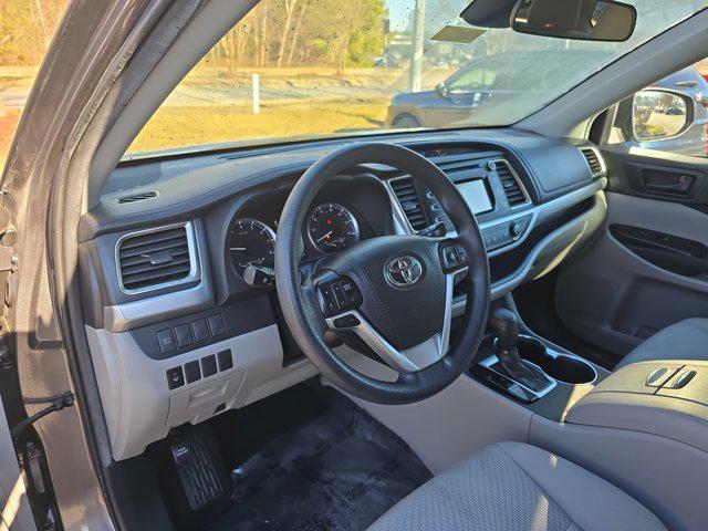 used 2019 Toyota Highlander car, priced at $16,854