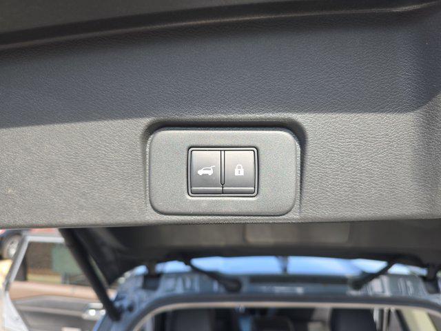 used 2022 Nissan Rogue car, priced at $26,318