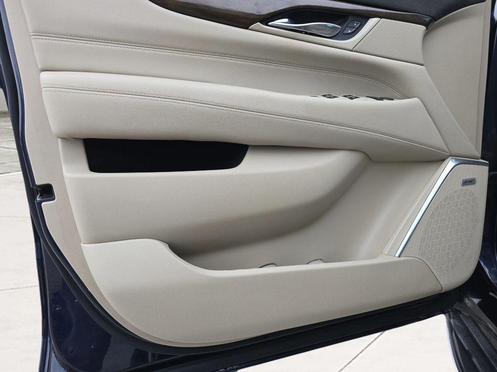 used 2020 Cadillac Escalade car, priced at $29,896