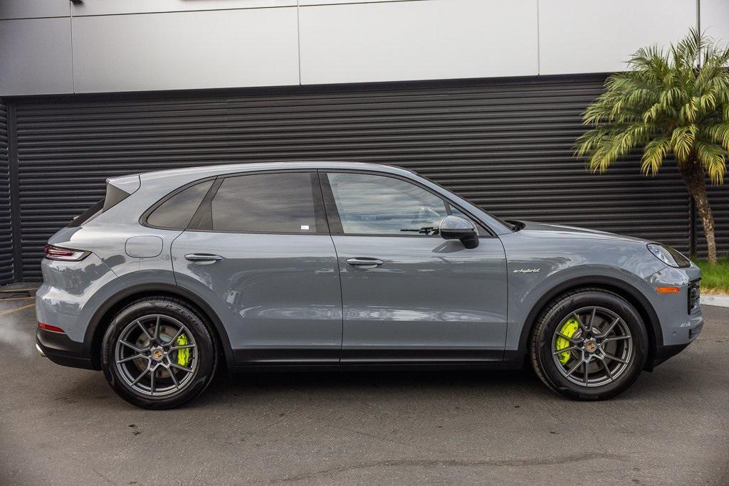 used 2025 Porsche Cayenne car