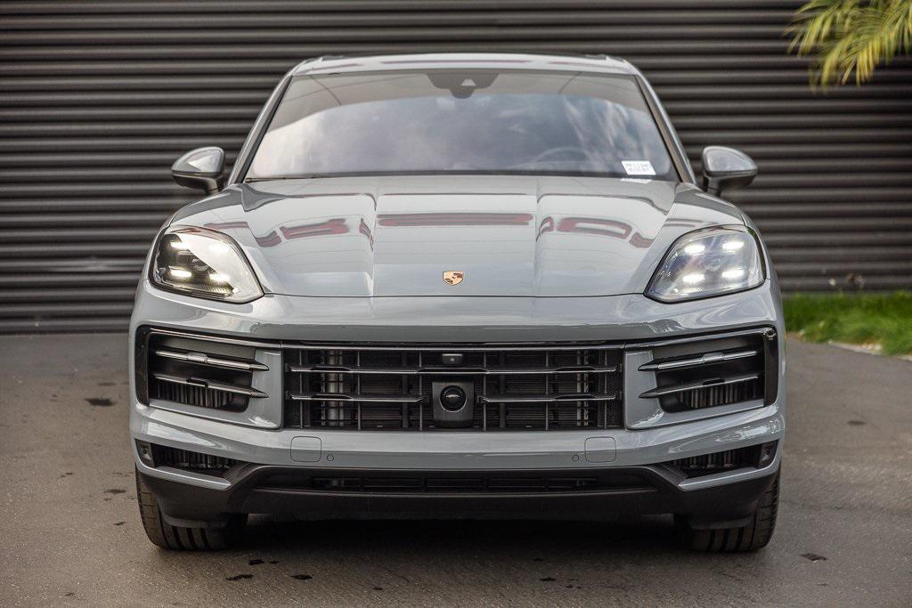 used 2025 Porsche Cayenne car
