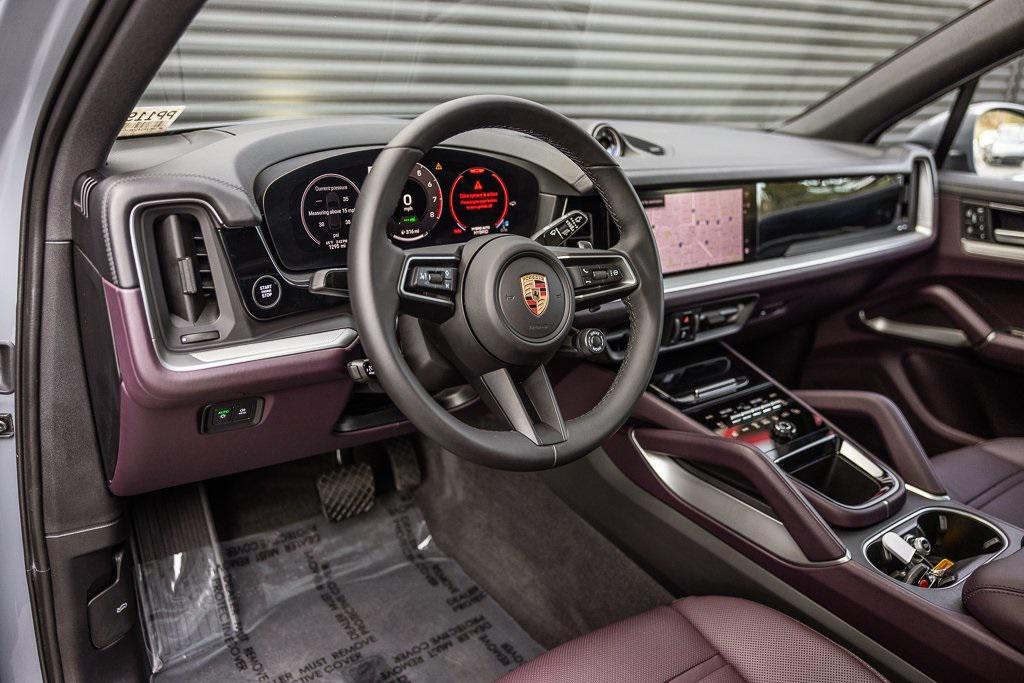 used 2025 Porsche Cayenne car