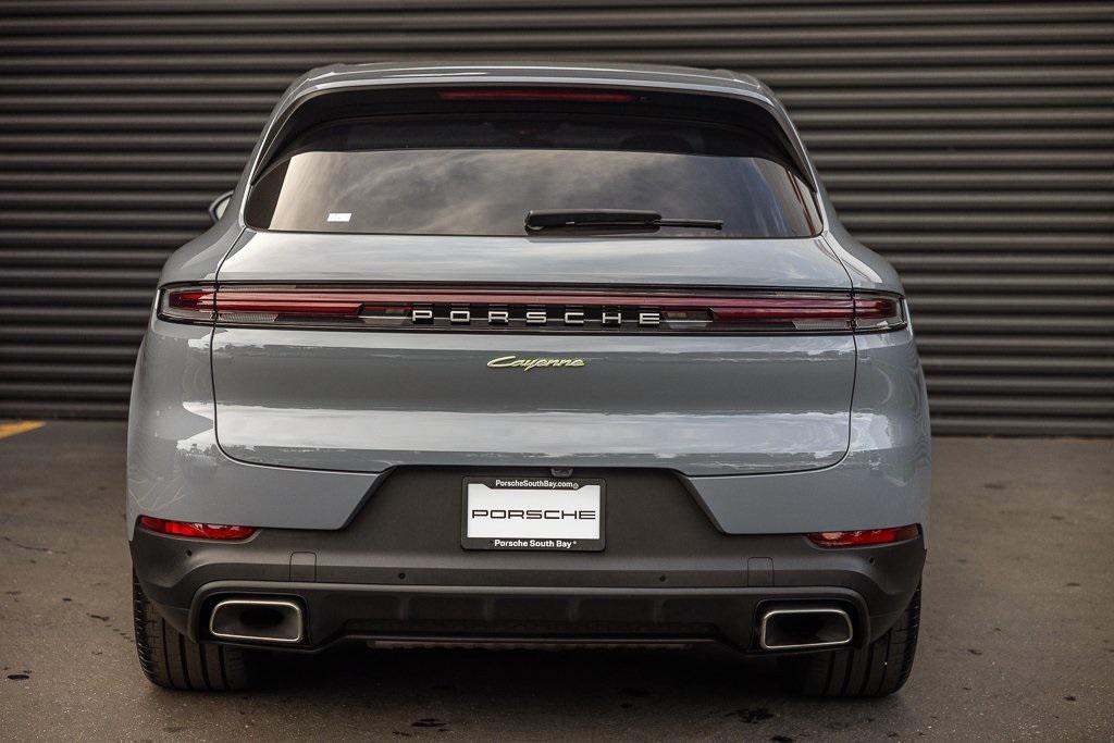 used 2025 Porsche Cayenne car