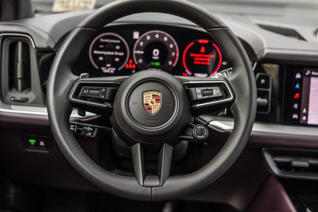 used 2025 Porsche Cayenne car