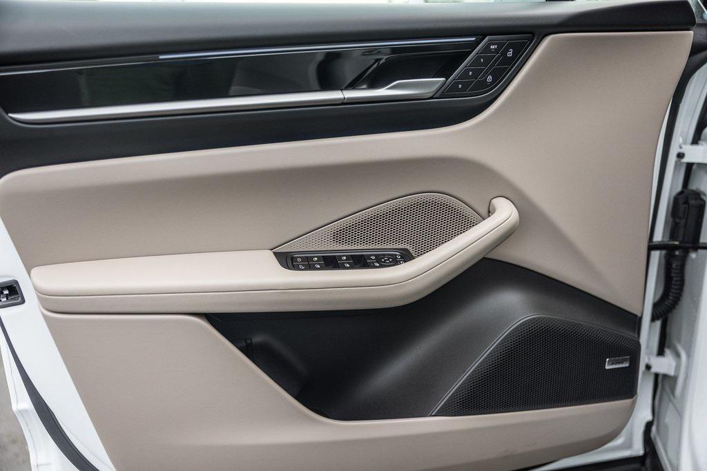 new 2025 Porsche Macan car, priced at $106,385