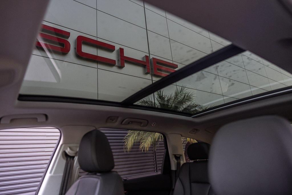 used 2023 Audi Q7 car, priced at $48,998