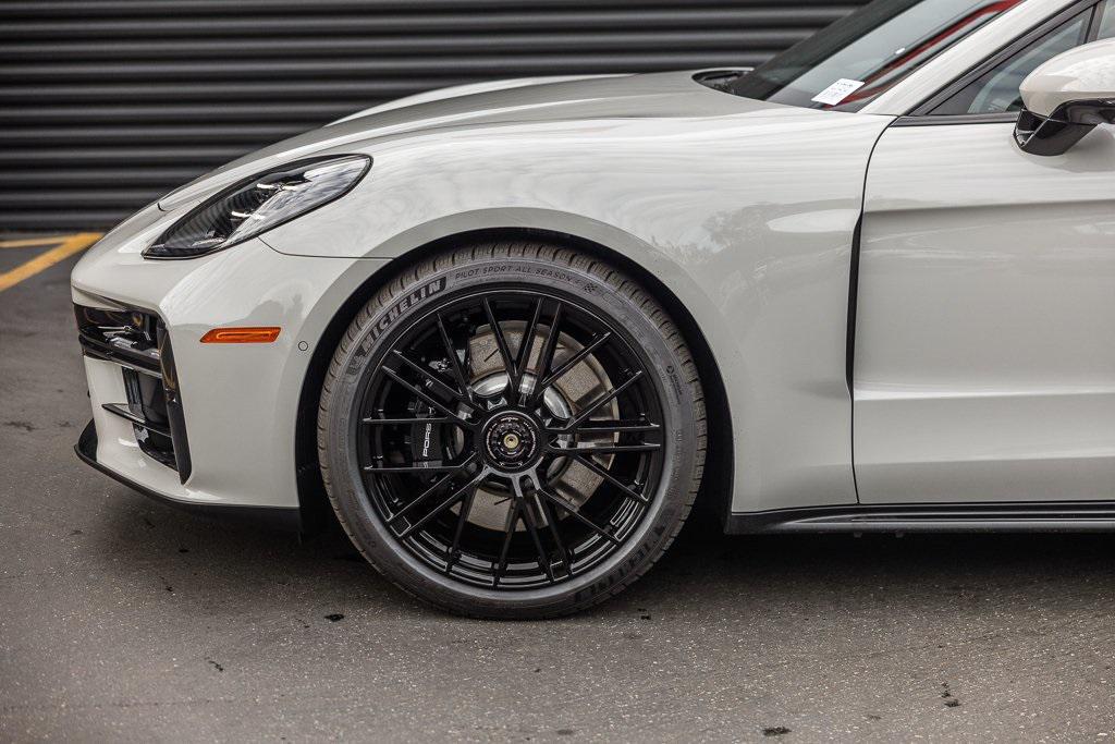 new 2026 Porsche Panamera car, priced at $195,340