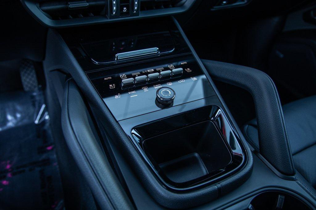 used 2025 Porsche Cayenne car, priced at $87,998