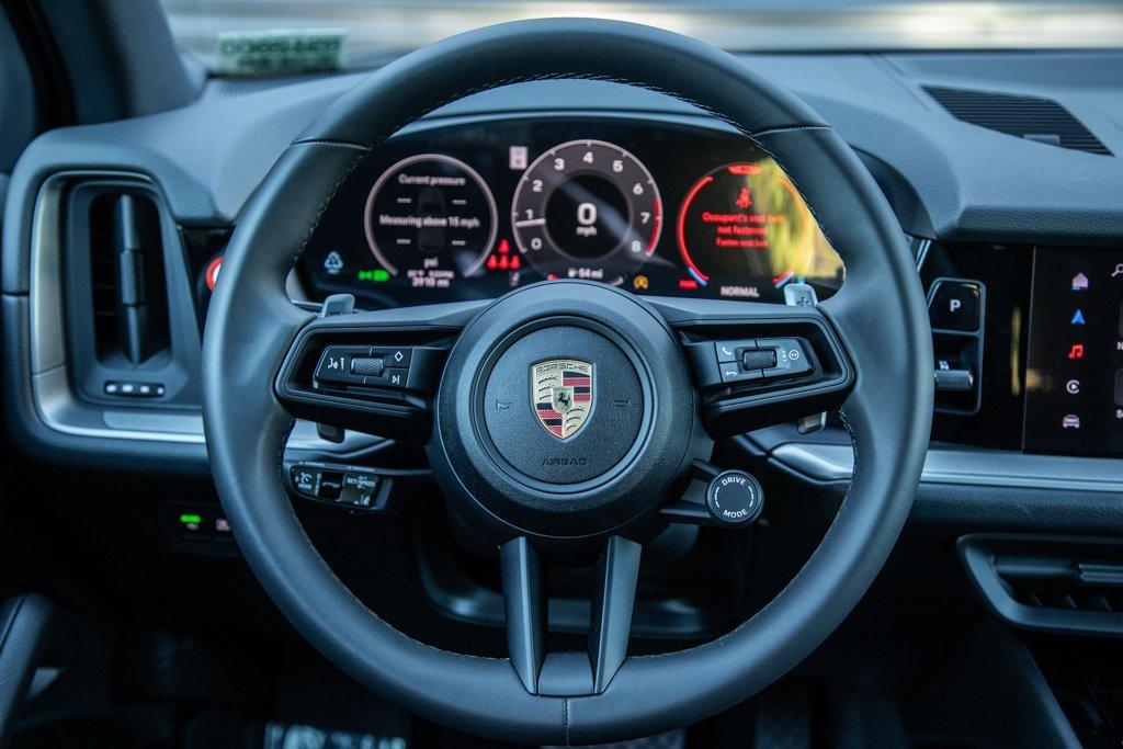 used 2025 Porsche Cayenne car, priced at $87,998