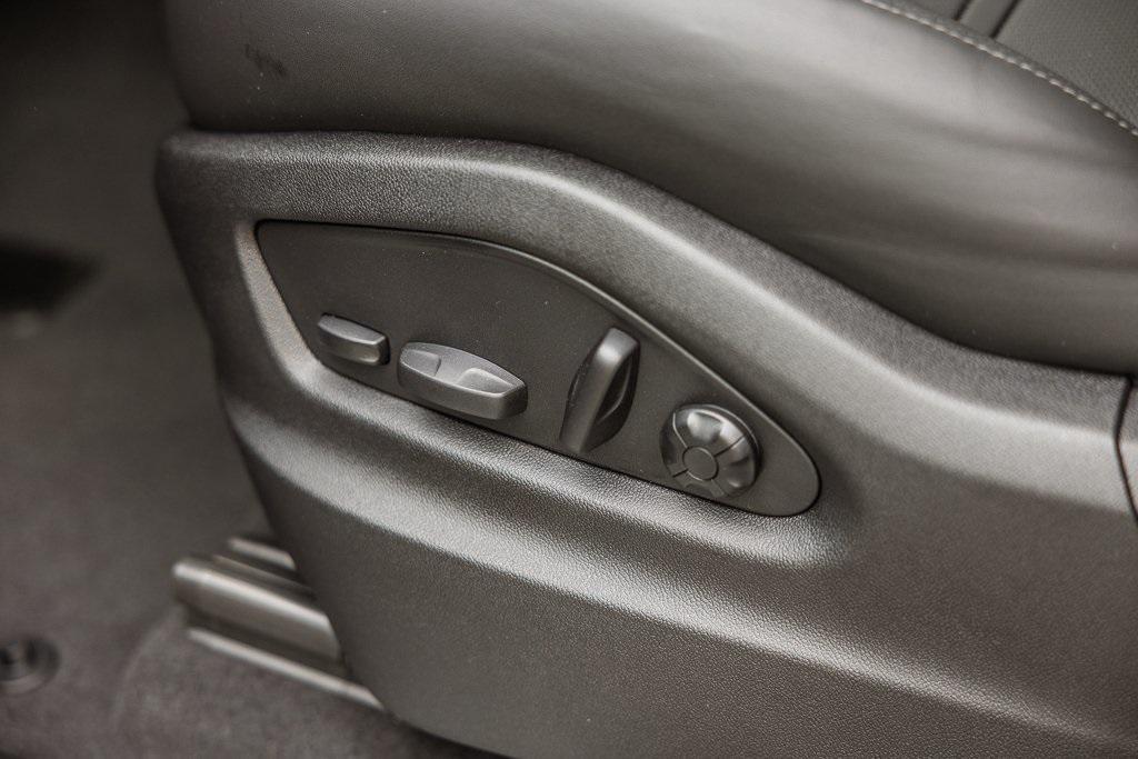 new 2026 Porsche Cayenne car