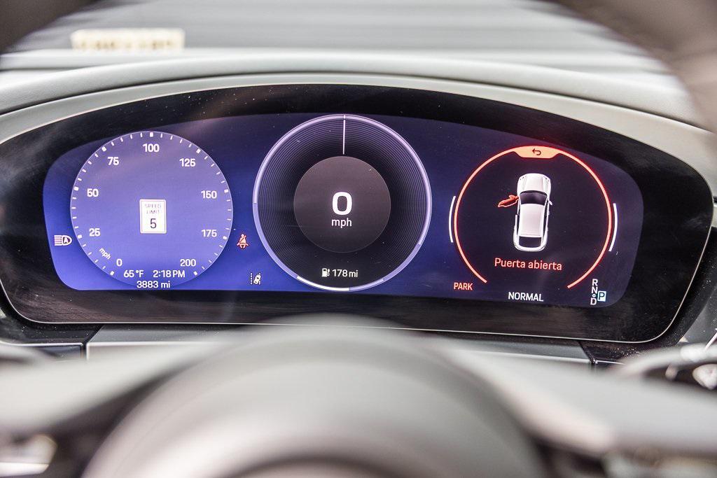 used 2025 Porsche Macan car, priced at $88,998