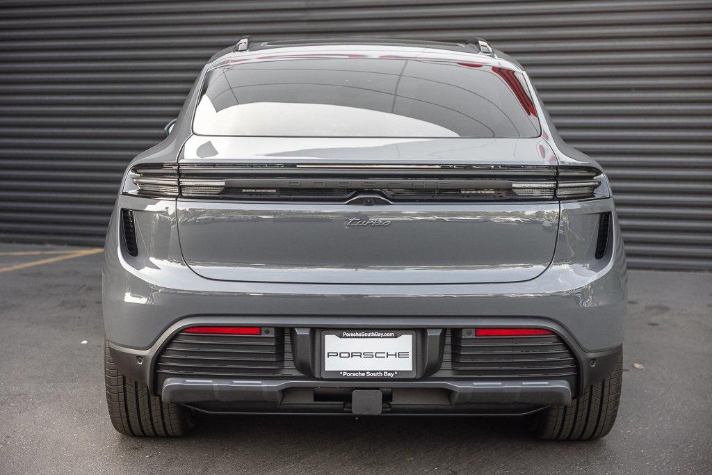 new 2025 Porsche Macan car, priced at $129,545