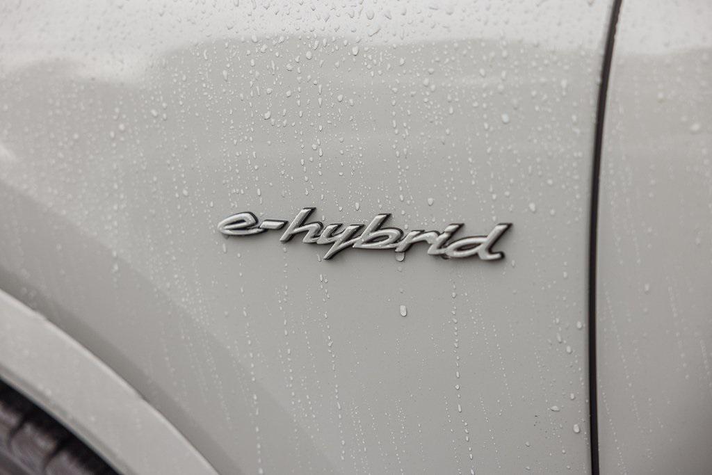 new 2026 Porsche Cayenne car, priced at $139,790