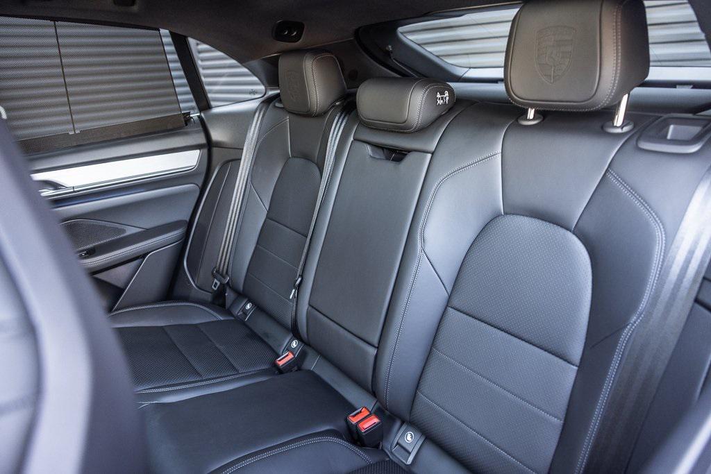 used 2025 Porsche Macan car, priced at $99,998