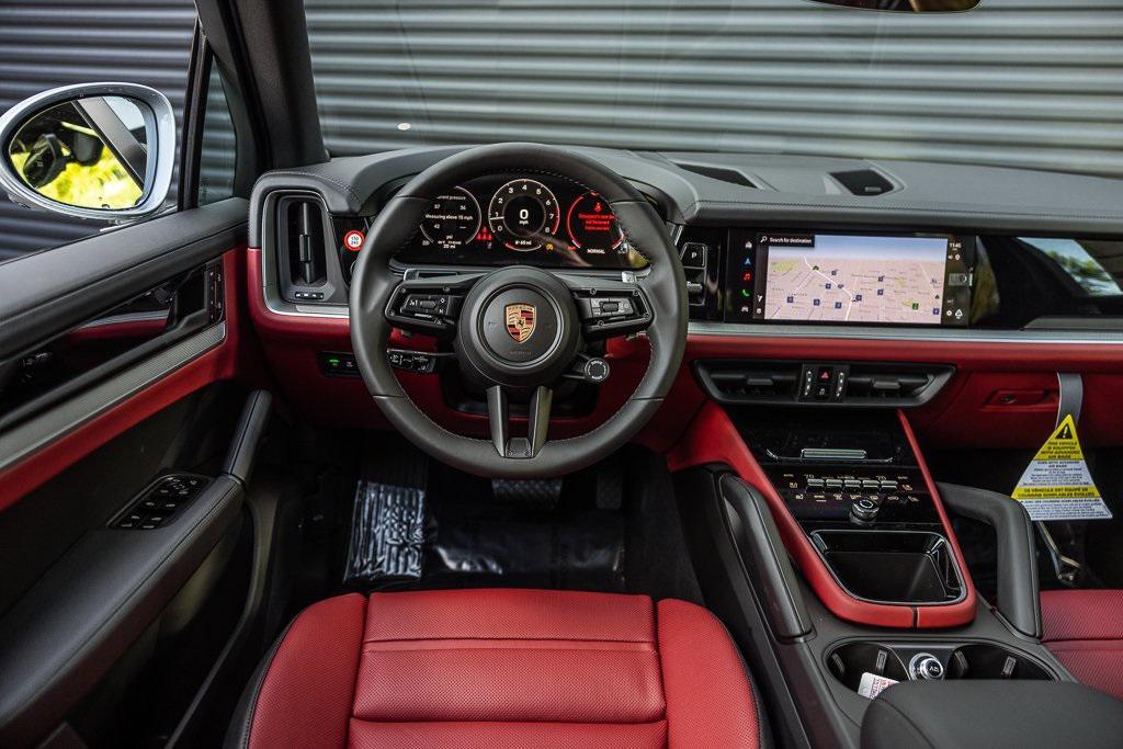 used 2026 Porsche Cayenne car, priced at $100,998