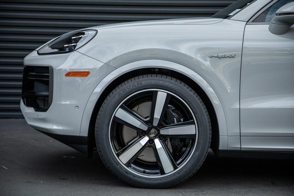 new 2026 Porsche Cayenne car, priced at $194,770