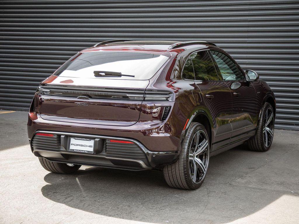 new 2025 Porsche Macan car, priced at $119,998