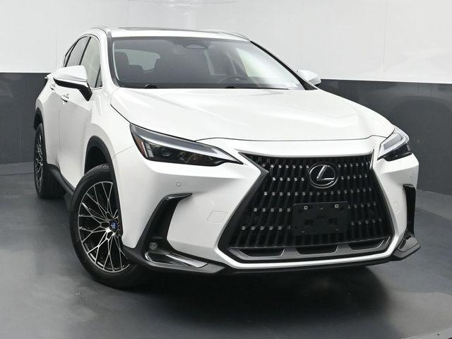 used 2025 Lexus NX 250 car, priced at $42,990