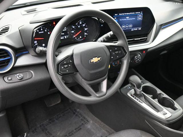 used 2025 Chevrolet Trax car, priced at $23,990