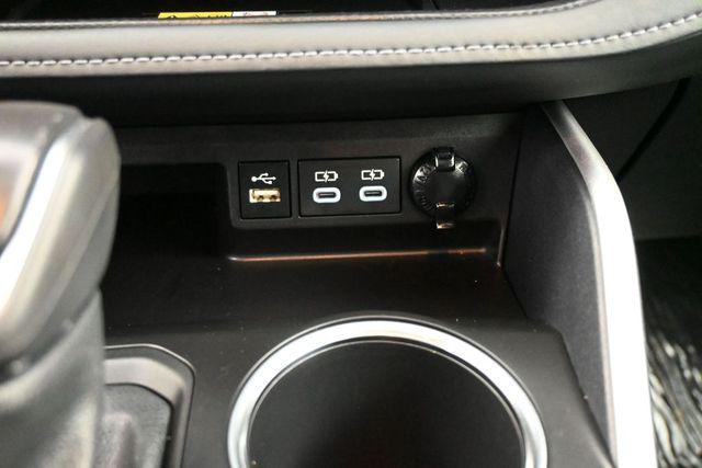 used 2025 Toyota Highlander car, priced at $46,990