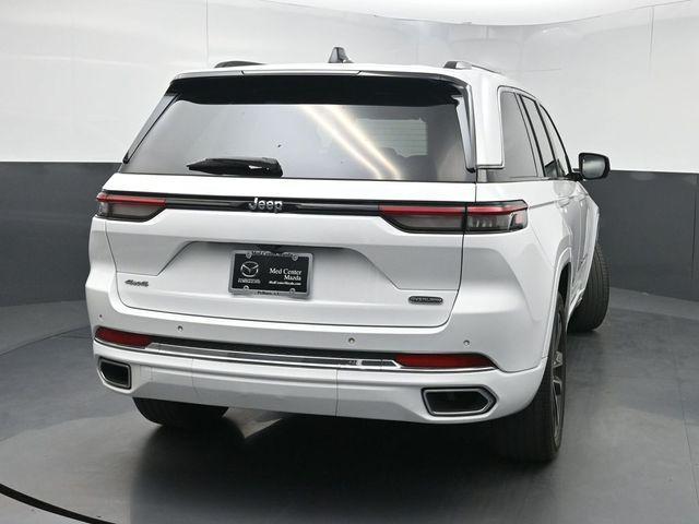used 2024 Jeep Grand Cherokee car, priced at $41,990