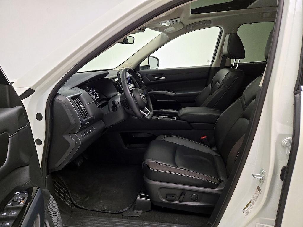 used 2023 Nissan Pathfinder car, priced at $31,998