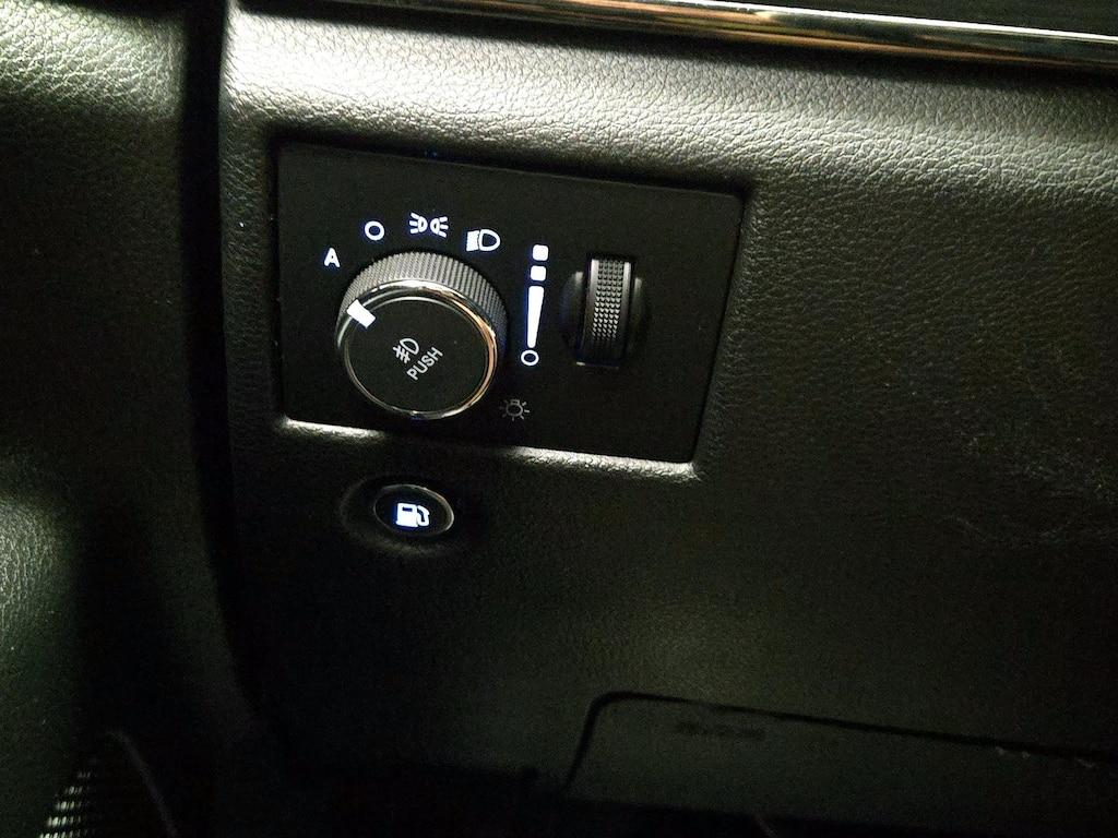 used 2020 Jeep Grand Cherokee car, priced at $23,998